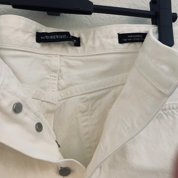 ☀️SALE☀️ WEWOREWHAT BY JOES The Danielle High Rise Straight Leg Jeans - Picture 2 of 6